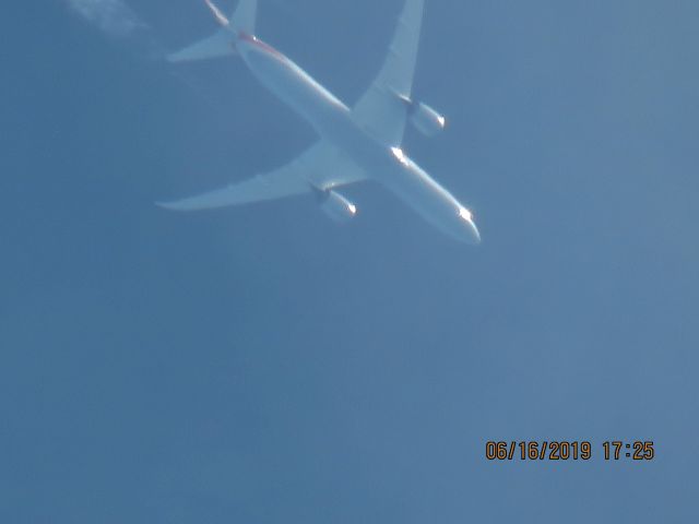 Boeing 787-9 Dreamliner (N823AN)