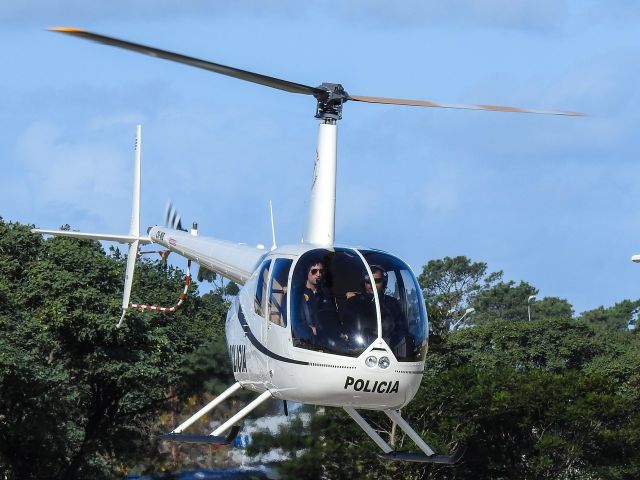 Robinson R-44 (CX-MIB)