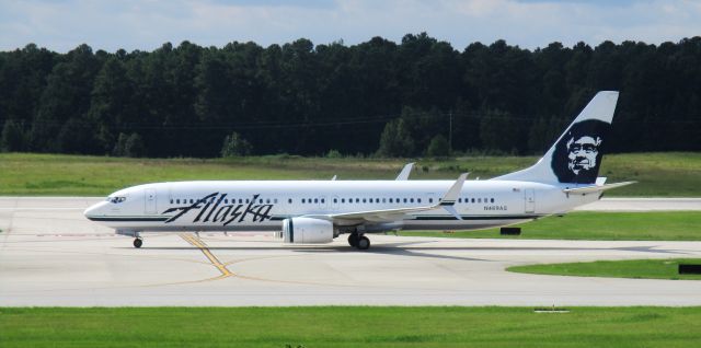 Boeing 737-900 (N469AS)