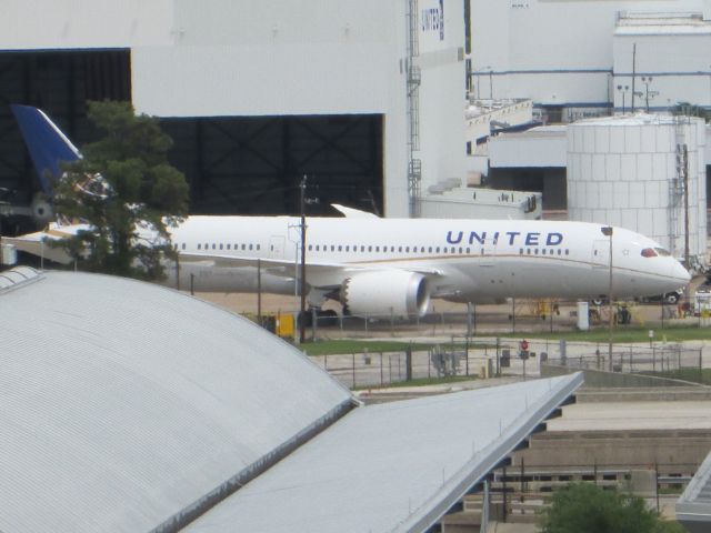 Boeing 787-8 (N45905)