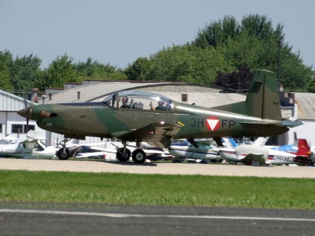 Pilatus PC-7 Astra (N73KJ)