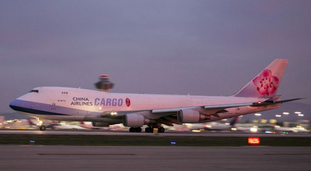 Boeing 747-400 (B-18712) - Early morning departure from Los Angeles, California USA. 20 Dec 14 LAX