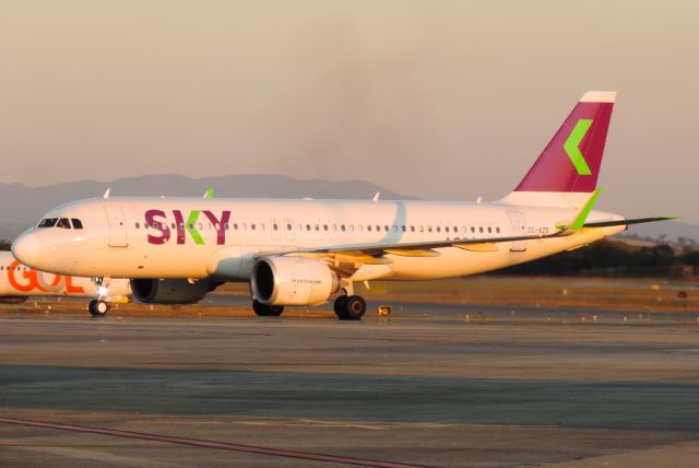 Airbus A320 (CC-AZG)
