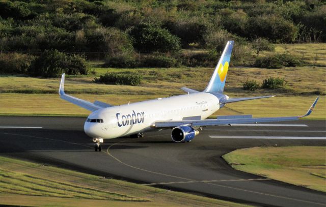 BOEING 767-300 (D-ABUK)