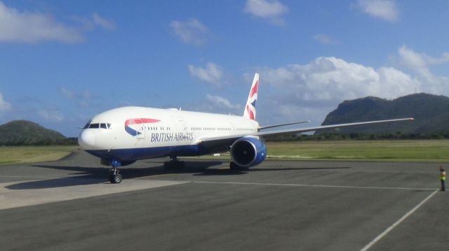 Boeing 777 (G-VIIW)