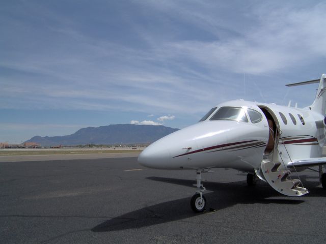 Beechcraft Premier 1 (N322BJ)