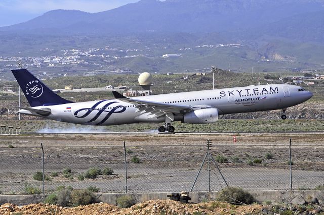 Airbus A330-300 (VQ-BCQ)