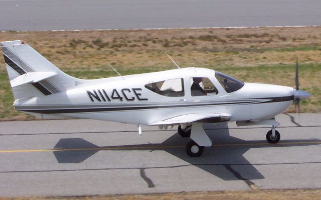 Rockwell Commander 114 (N114CE)