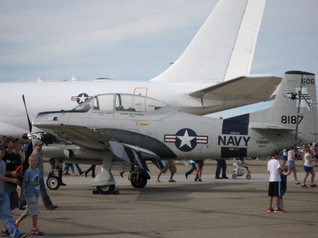 North American Trojan (N187GH) - North American T-28C Trojan w/ Boeing E-6 back ground.