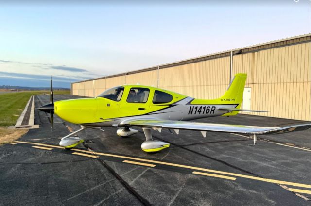 Cirrus SR-22 (N1416R)