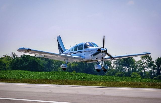 Piper Cherokee (N54474)