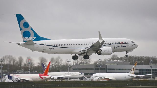 Boeing 737-800 (N8702L) - BOE002 a B737-8MAX from KBFI on short final to Rwy 16R on 12.11.16. (ln 5668 / cn 36989).