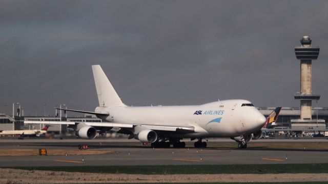 Boeing 747-400 (OE-IFB)