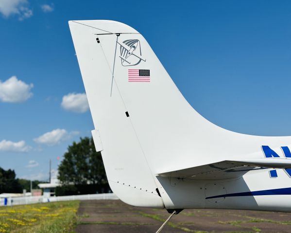 Cirrus SR-20 (N527GS)
