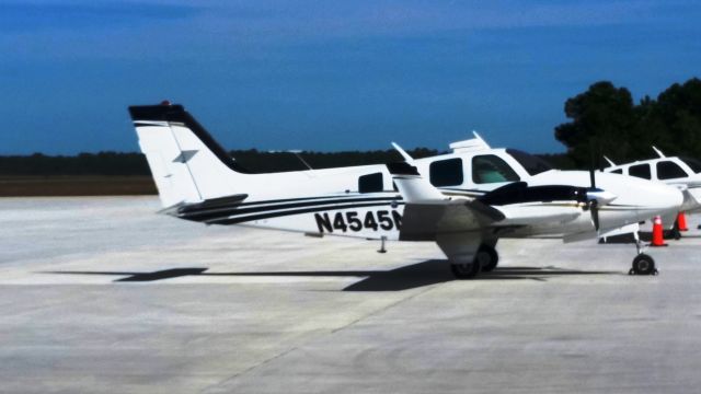 Beechcraft Baron (58) (N4545M) - 10-14-16