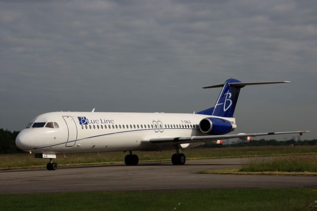 Fokker 100 (F-GNLG)