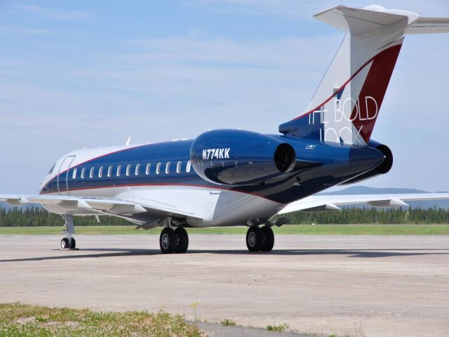 Bombardier Global Express (N774KK)