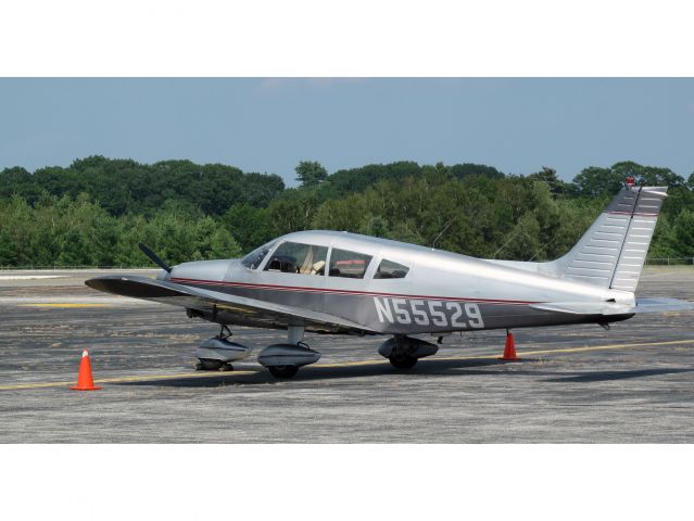 Piper Cherokee (N55529)