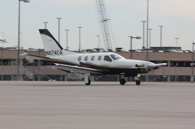 Socata TBM-700 (N874CA)