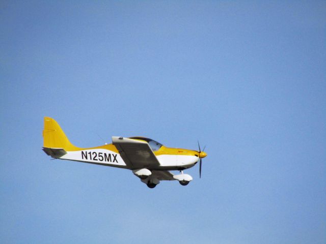 Experimental 100kts (N125MX) - Landing RWY 20R