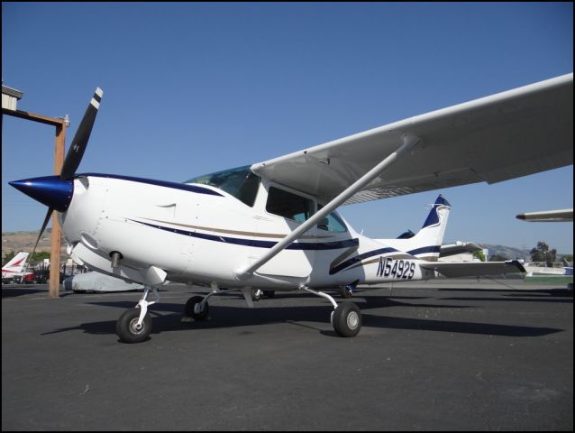 Cessna Skylane RG (N5492S)