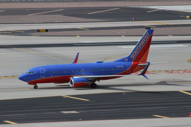 Boeing 737-700 (N965WN)