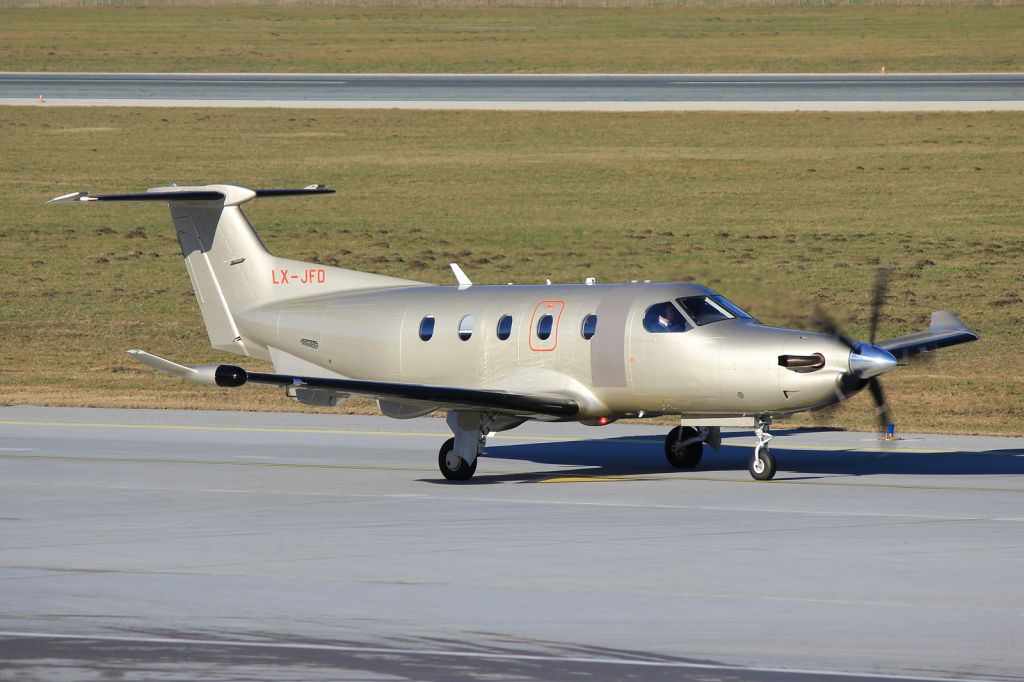 Pilatus PC-12 (LX-JFD)
