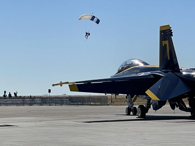 — — - USAF Academy parachute team dropped into Northern Colorado Air Show October 2021.