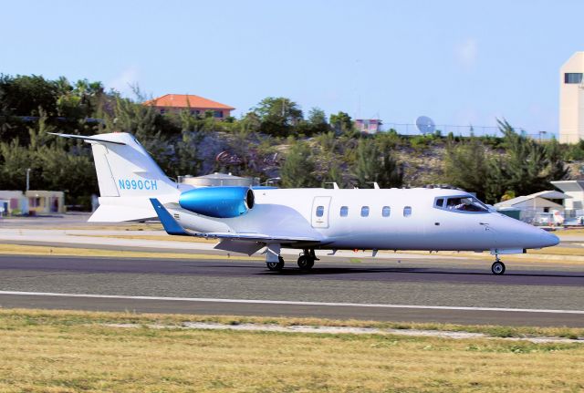 Learjet 55 (N990CH)