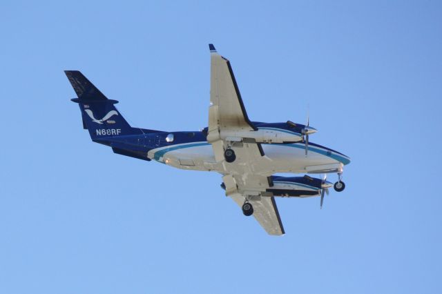 Beechcraft Super King Air 350 (N68RF) - NOAA 68 (N68RF) on approach to Sarasota-Bradenton International Airport