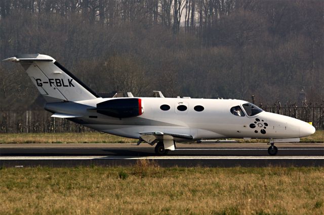 Cessna Citation Mustang (G-FBLK)