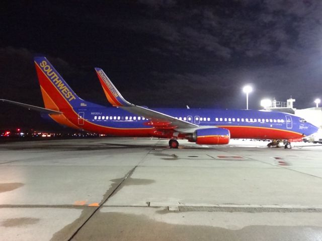 Boeing 737-800 (N8301J) - Overnighting at Terminal E