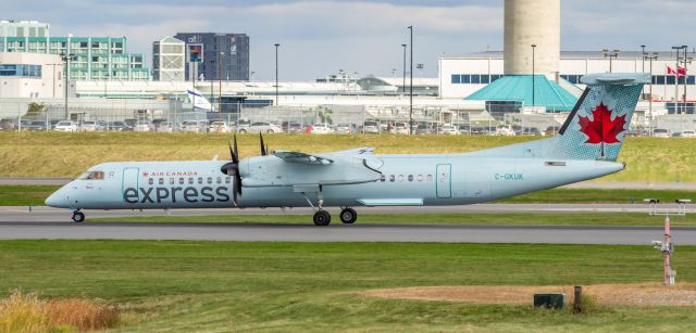 de Havilland Dash 8-400 (C-GKUK)
