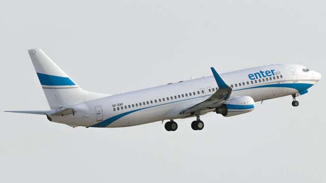 Boeing 737-800 (SP-ENY)