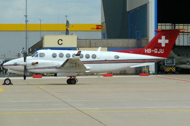 Beechcraft Super King Air 350 (HB-GJU)