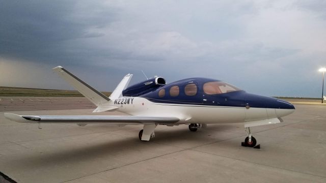 Cirrus Vision SF50 (N223WY)