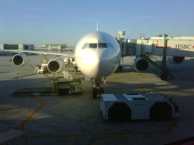 Airbus A340-600 (EC-LFS) - "Ciudad de México"