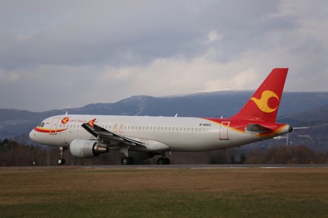 Airbus A320 (B-6903) - 24 November 2016:HKD-TSN.