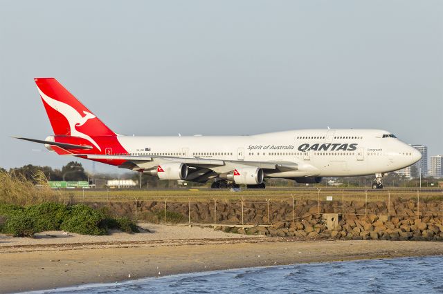 Boeing 747-400 (VH-OEI) - Qantas (VH-OEI) Boeing 747-438(ER) at Sydney Airport.