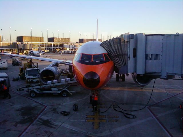 Airbus A319 (N742PS) - My smile was as big as hers when she pulled up to the gate!!