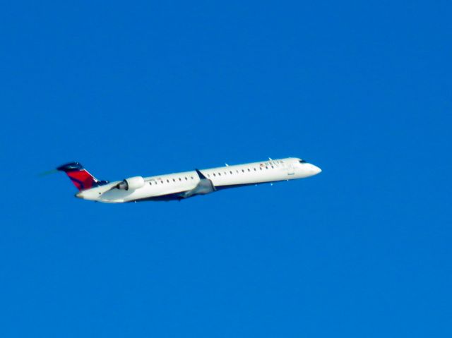 Canadair Regional Jet CRJ-900 (N314PQ) - EDV4827br /SGF-ATLbr /01/11/2025