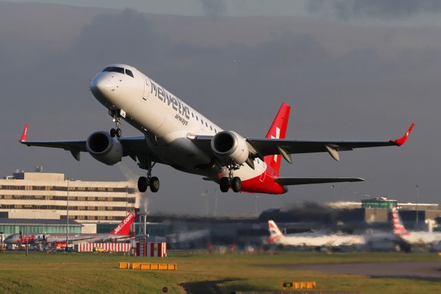 Embraer ERJ-190 (HB-JVR) - SWR391 departing to Zurich