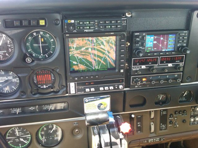 Piper Saratoga (N8197P)