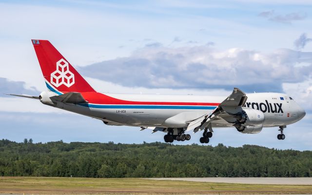 BOEING 747-8 (LX-VCA)