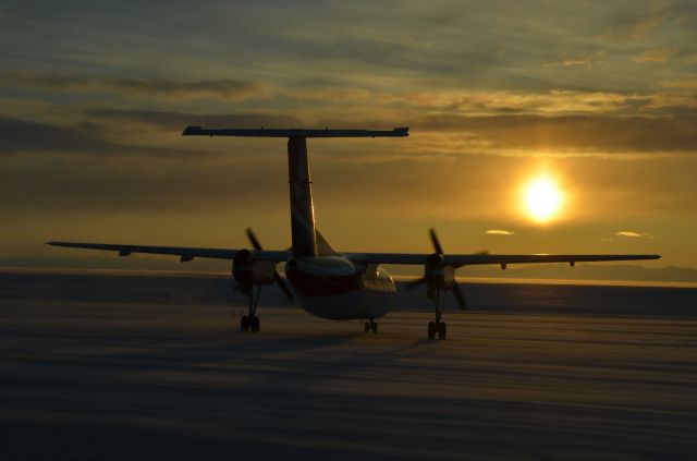 de Havilland Dash 8-100 (N886EA)