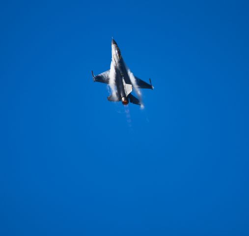 Lockheed F-16 Fighting Falcon (91-0376) - Stuart Airshow 2018