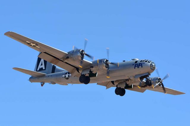 Boeing B-29 Superfortress (N529B) - Commemorative Air Force Boeing B-29 Superfortress N529B Fifi at Phoenix-Mesa Gateway Airport on April 15, 2017.