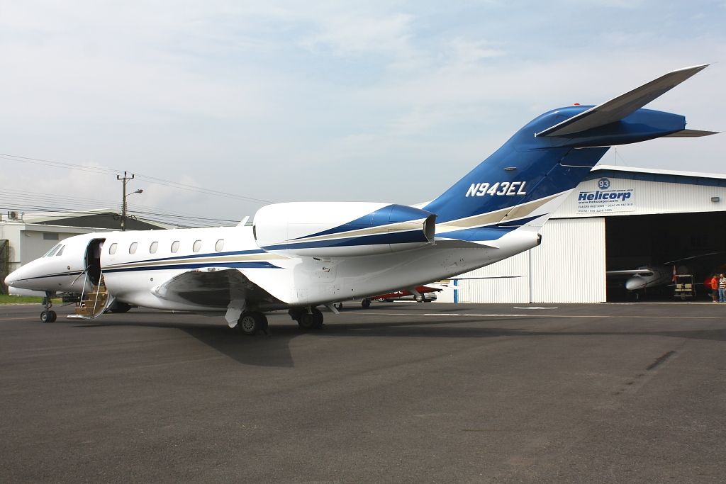 Cessna Citation X (N943EL)