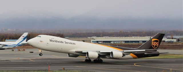 BOEING 747-8 (N6116UP)