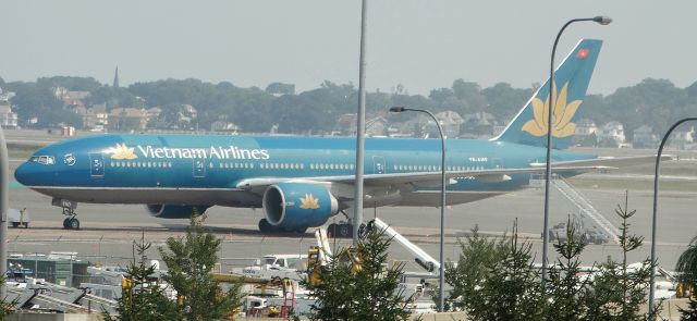 BOEING 777-300 (ANA150)